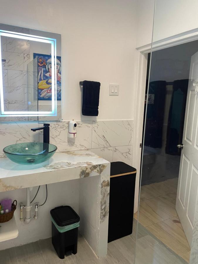 Centrally Located Room - 5 Port Antonio Esterno foto